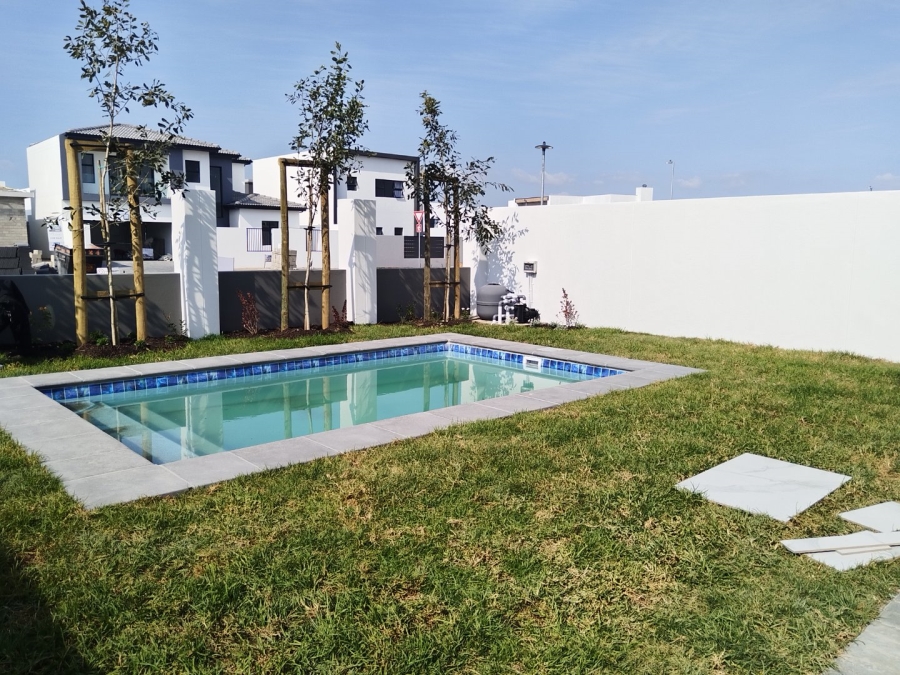 4 Bedroom Property for Sale in Sandown Western Cape